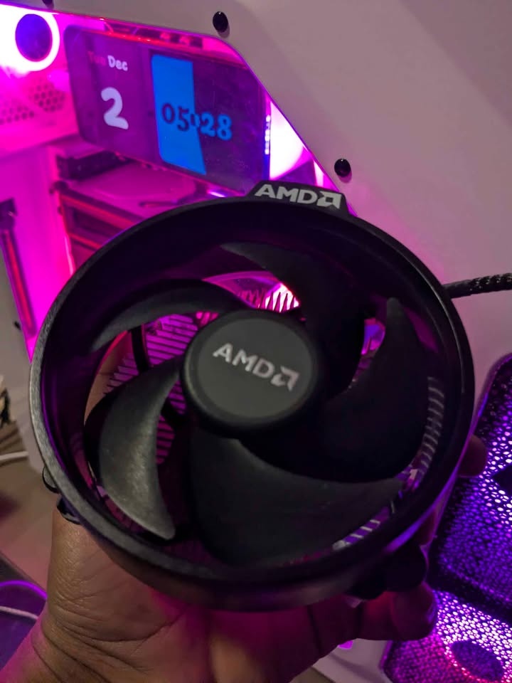 AMD stock cpu cooler BO - photo 2