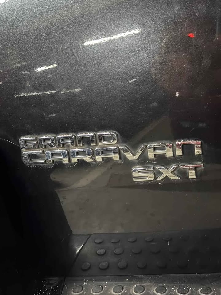 2008 grand caravan - photo 2