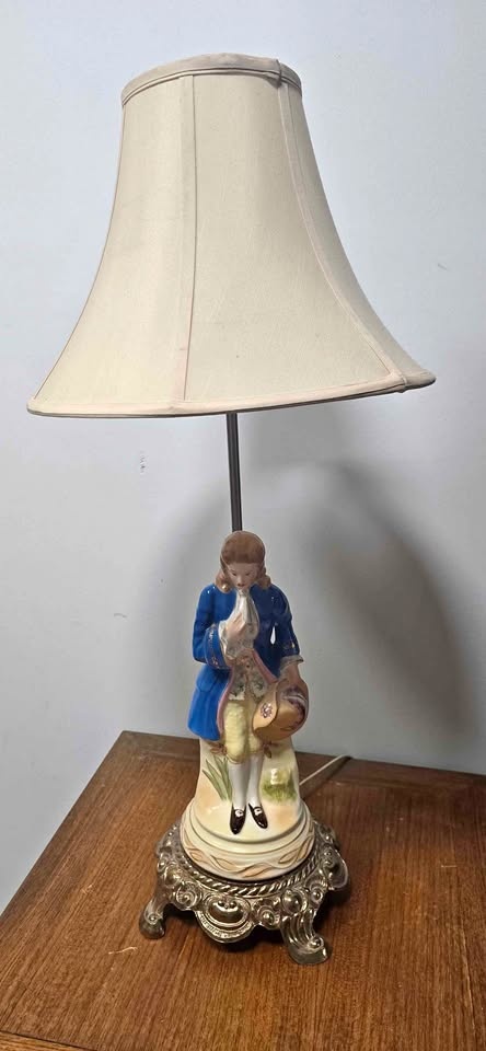 2 set antique lamps , very nice