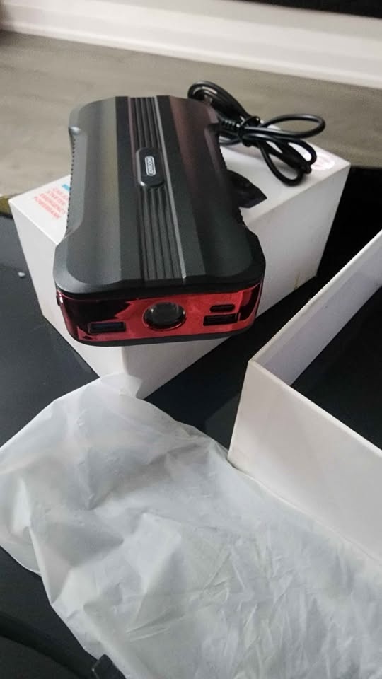 Car jump starter - photo 3