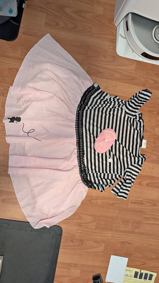 50s dog costume size L