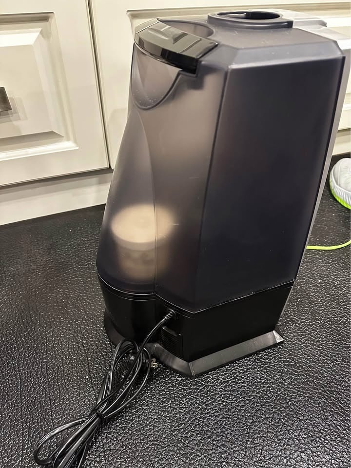 Air O Swiss Humidifier *MARKHAM* - photo 3