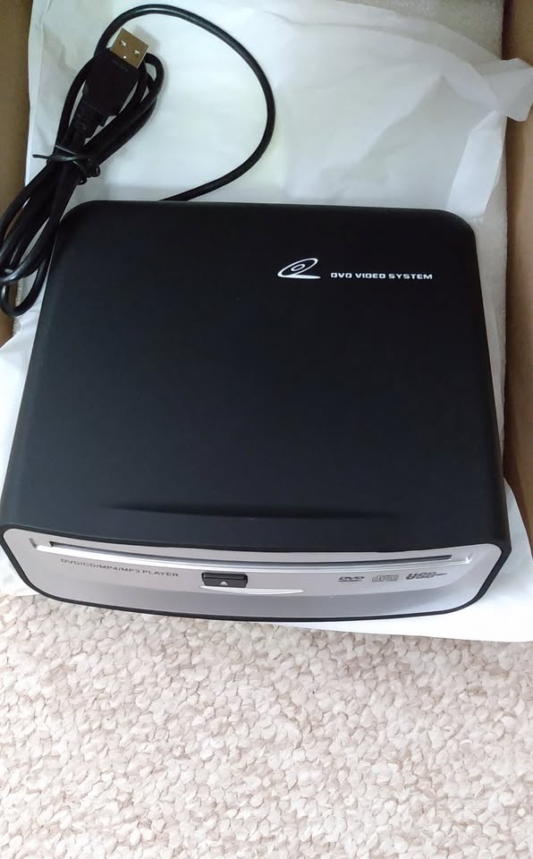Problematic USB External Car Universal CD DVD Player - photo 2