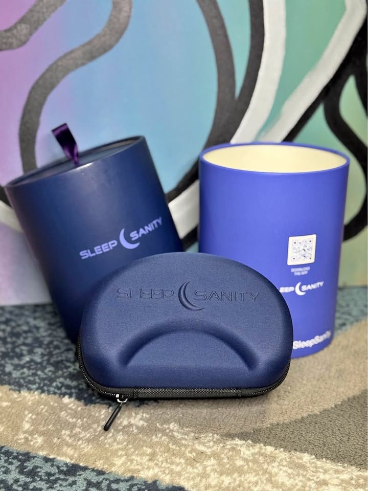 😴 ($240 Retail!)BRAND NEW Sleep Sanity Sleep Mask & Case