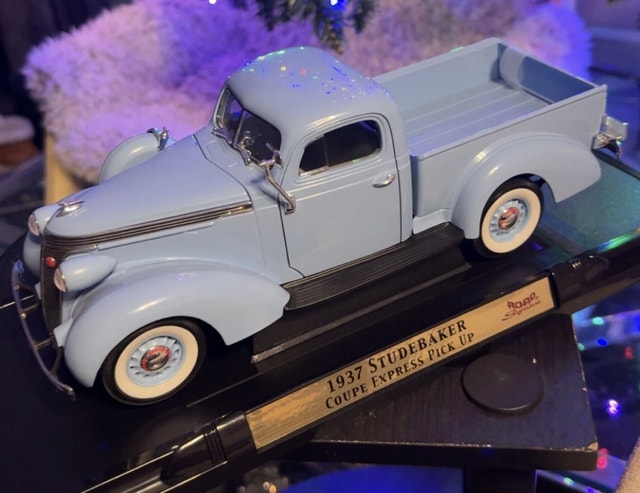 1937 Studebaker Coupe Express Pick Up Deluxe Edition - photo 3