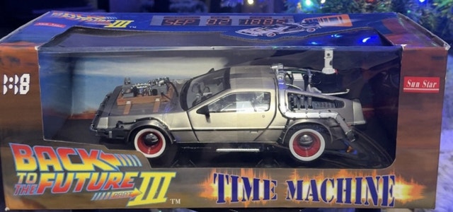 Sun Star Back To The Future lll Time Machine DeLorean