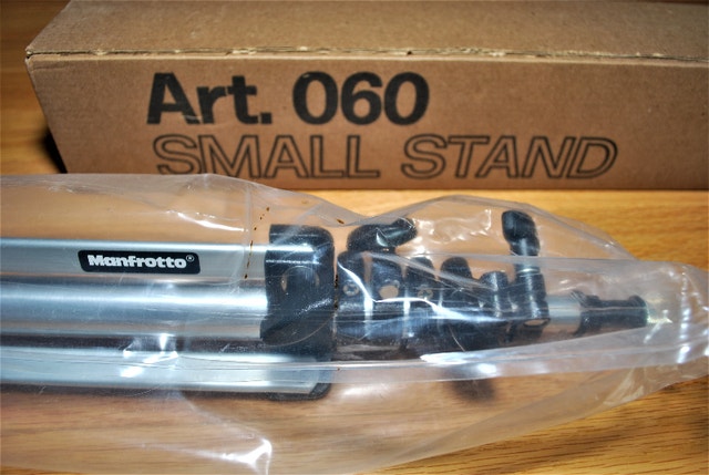 Manfrotto Lighting Stand - photo 2