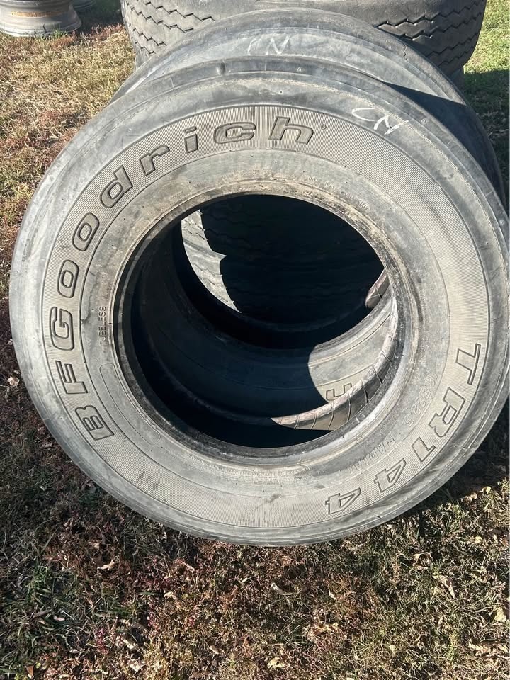 11-22.5 trailer tires for sale - photo 3