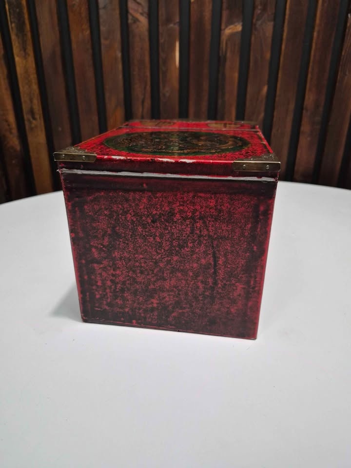 Vintage Chinese Style Wooden Jewelry Box with Mirror - photo 5