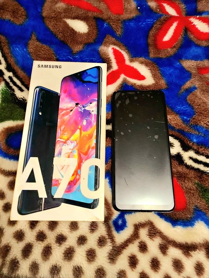 Samsung Galaxy A70