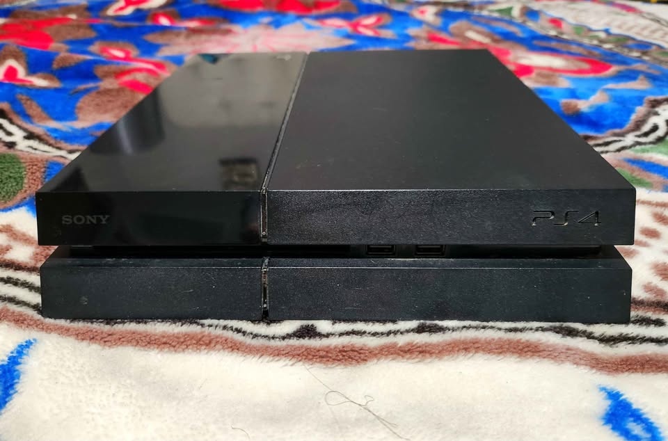 Modded PS4 With Games - photo 2