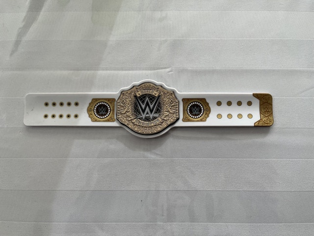 WWE Women’s Championship Slapband