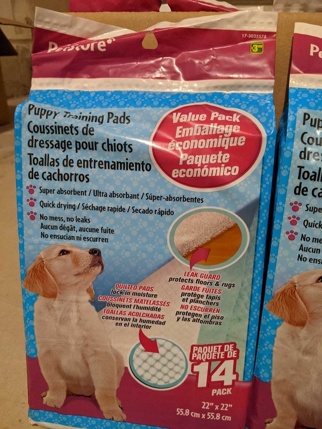Brand New Lot of 12 Packs of Petstore Puppy Training Pads - photo 2