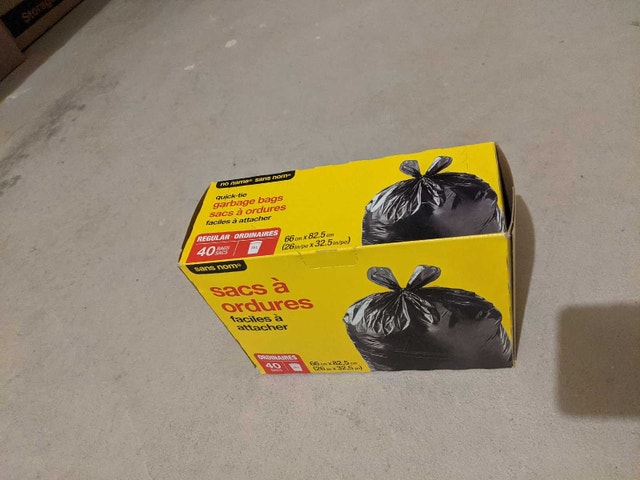 Brand New No Name Garbage Bags - photo 2