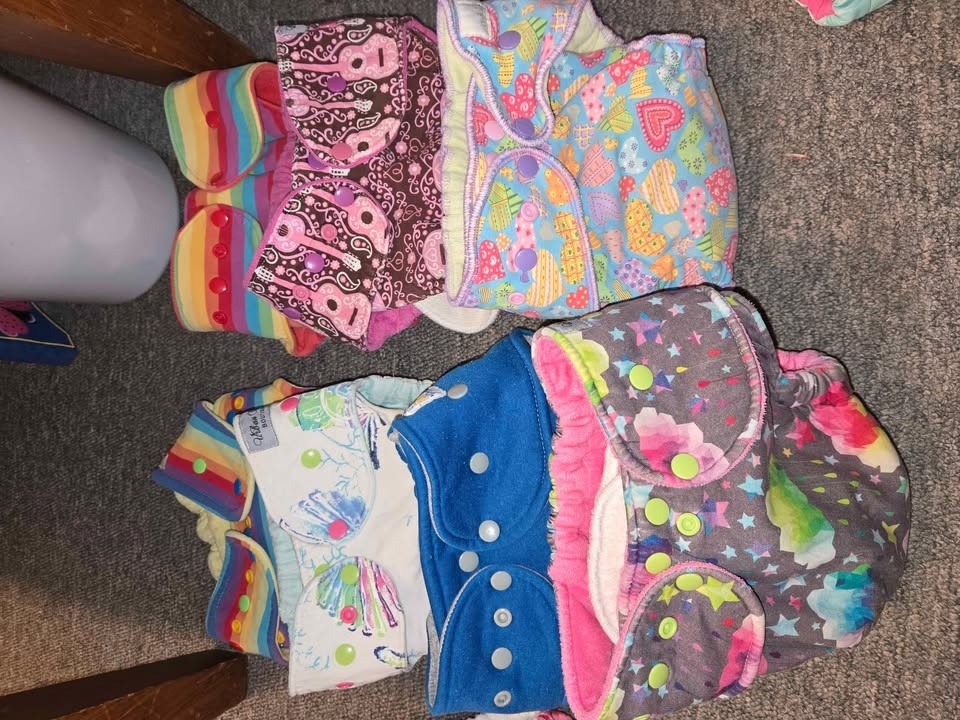 D*iapers, trainers, prefolds, pocket & AIOs - photo 2