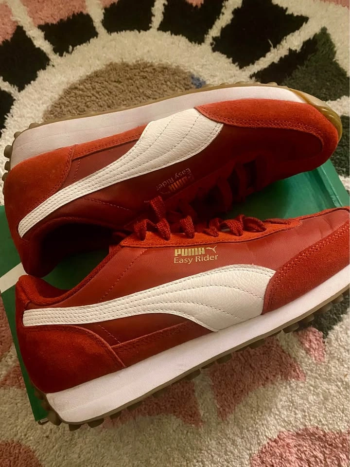 Puma Easy Rider Red Sneakers - Size 10 - photo 2