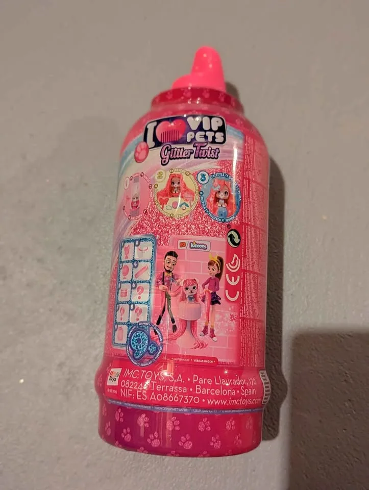 Brand New VIP Pets Surprise Hair Reveal - Series 2 Glitter Twist image indicator(2)