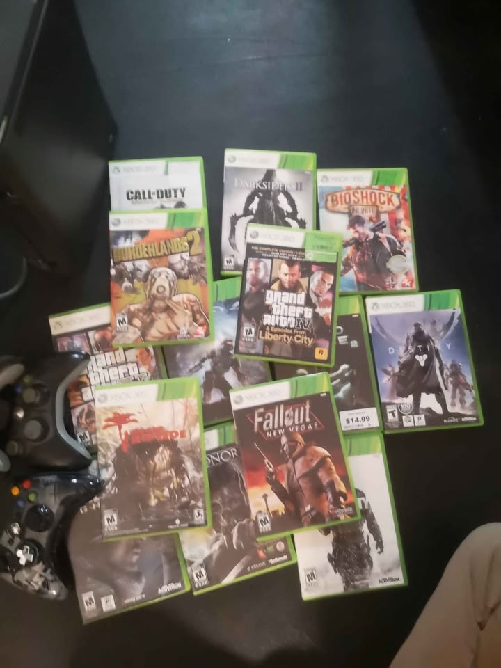 Xbox 360 and games and storage - photo 4