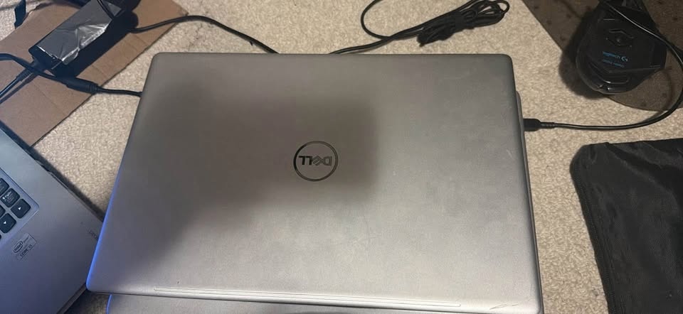 Dell Inspiron 15 7000 i7-8th Gen - photo 3