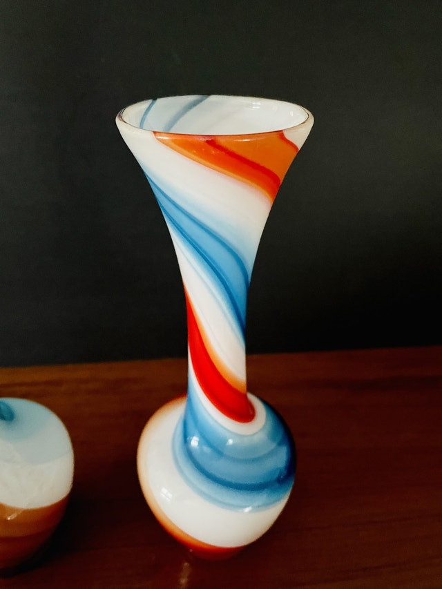 Mid Century Glass Bud Vase - photo 4