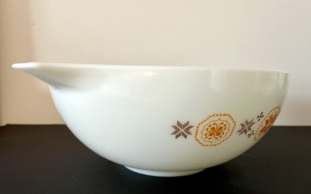 Vintage LARGE Pyrex Cinderella Bowl Town & Conutry Bowl 444 - photo 4