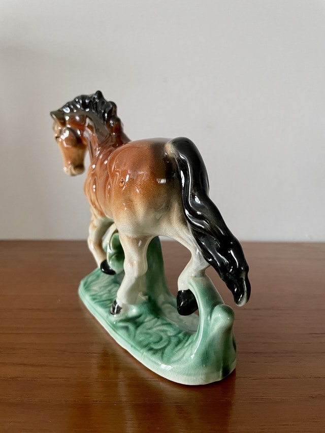 Vintage Horse Figurine (Japan) - photo 4
