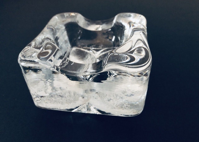 Rare Retro Vibe - The COOLEST Ice block cube ashtray - photo 3