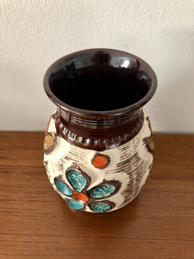 Vintage West Germany Pottery Vase - photo 4