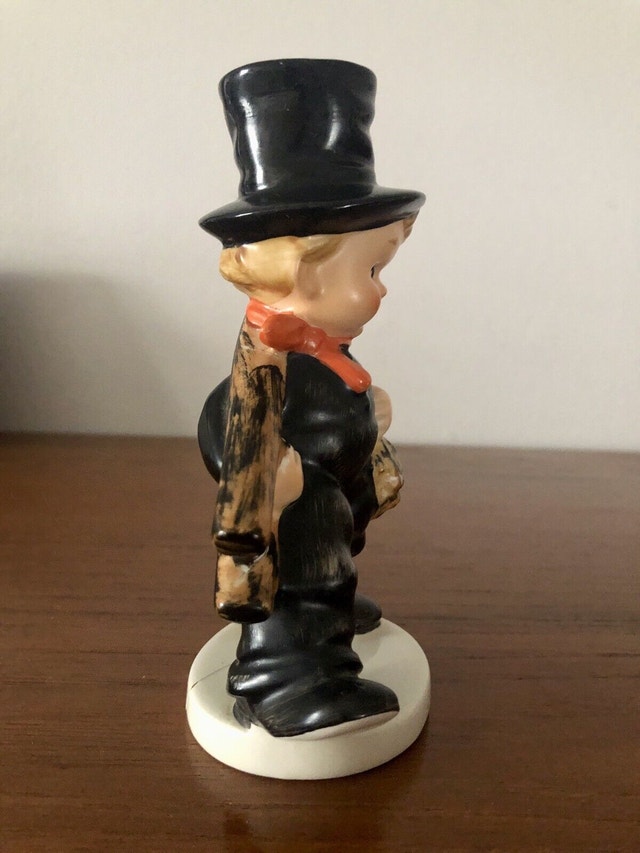 Vintage Authentic Goebel Hummel “Chimney Sweep” West Germany - photo 4