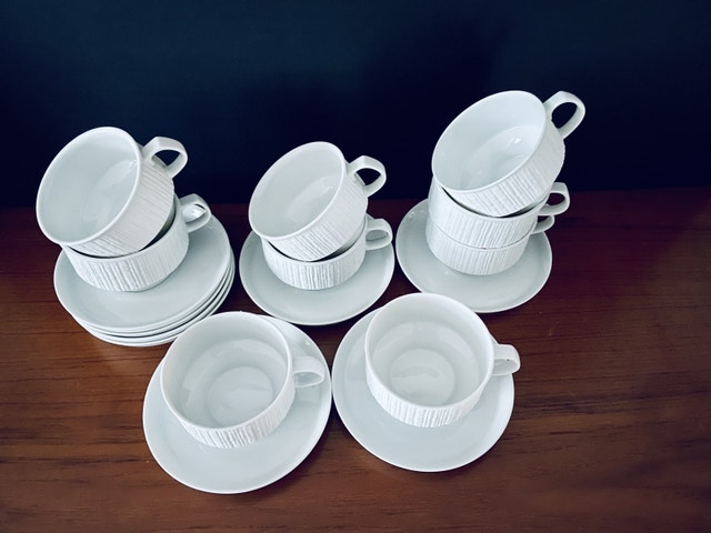 Vintage Germany Thomas “Arcta White” Cups/Saucers - photo 4