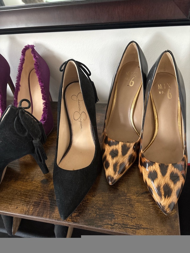 Classic Pumps 4” Size 8 - photo 4