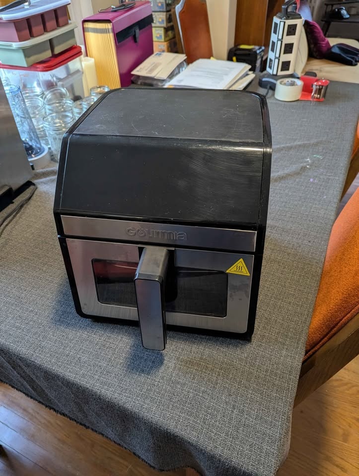 Air fryer - photo 2