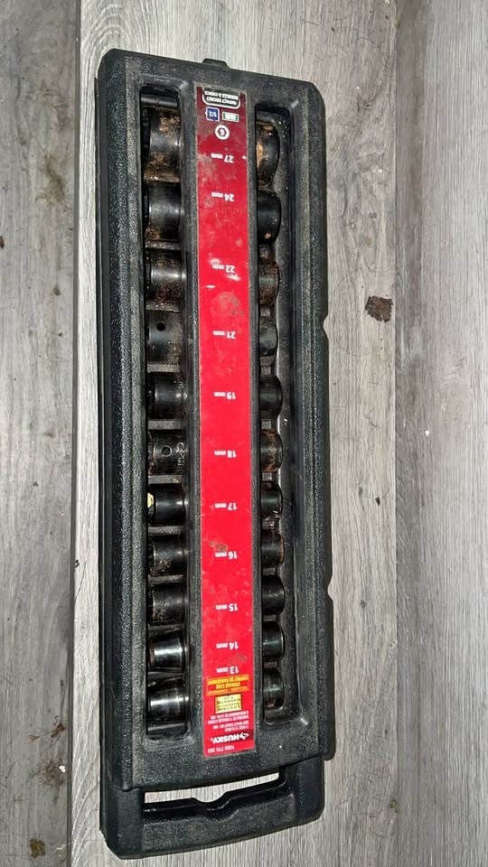 Husky 11 piece 1/2 deep impact sockets
