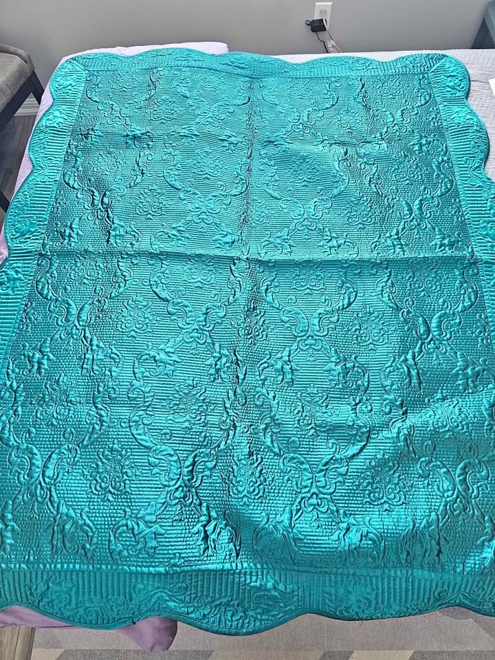 Teal satin quilted throw blanket 4' x 5', like new