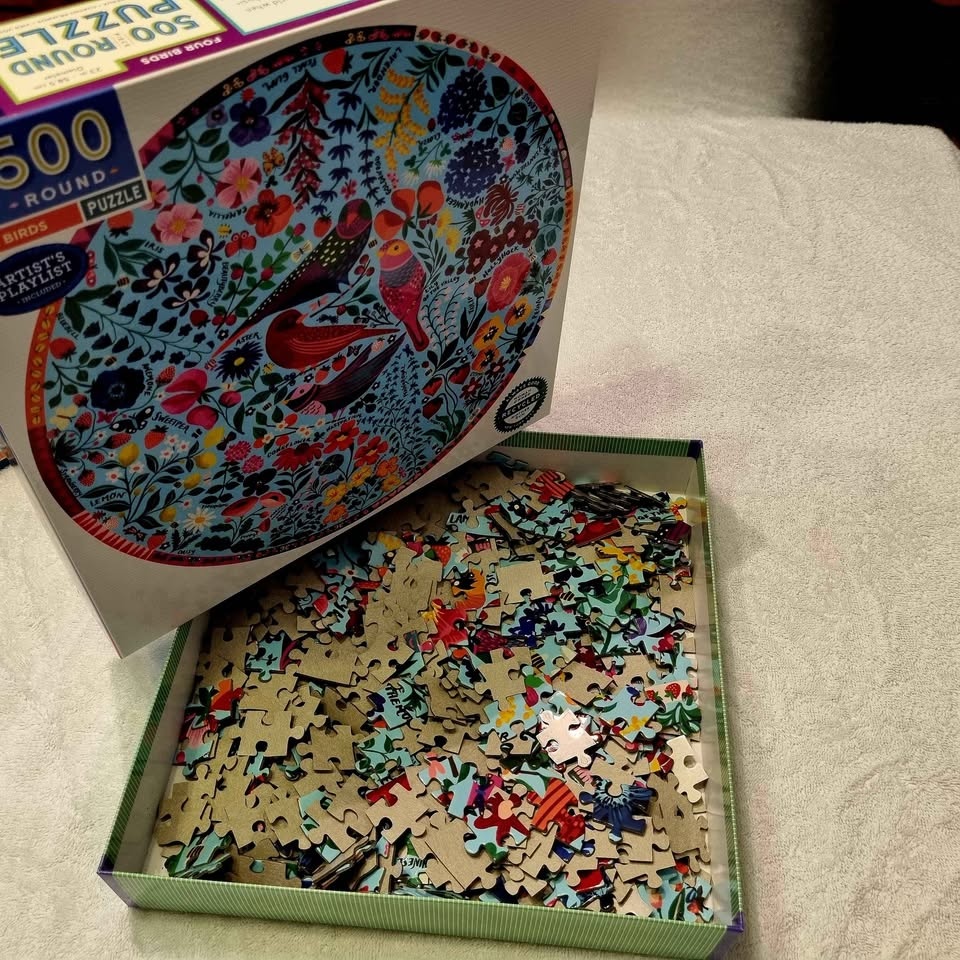 Four Birds - eeboo Pieces & Love 500 piece puzzle - photo 4