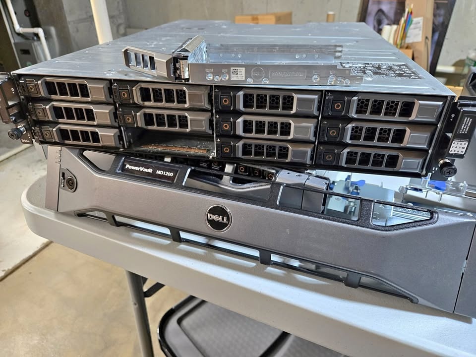 Dell Power Vault MD1200 No HDD, Dual Power, Dual Controller