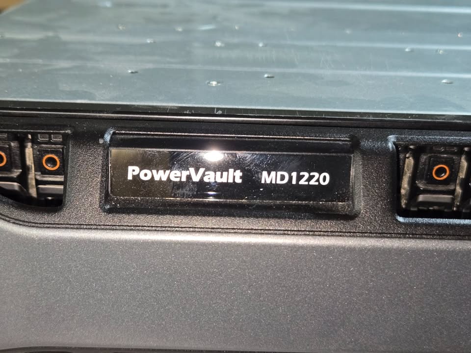Dell Power Vault MD1220, 24x900GB SAS, Dual Power/Controller - photo 3