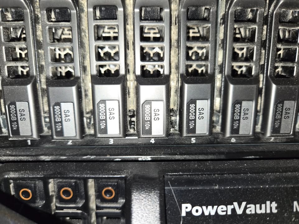 Dell Power Vault MD1220, 24x900GB SAS, Dual Power/Controller - photo 4