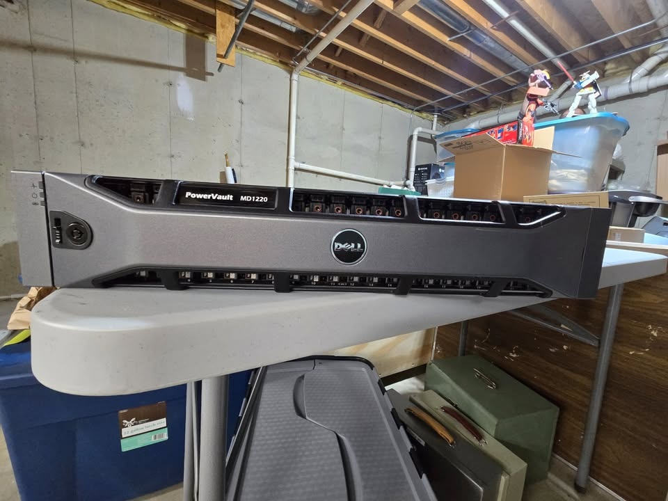 Dell Power Vault MD1220, 24x600GB SAS, Dual Power - photo 4