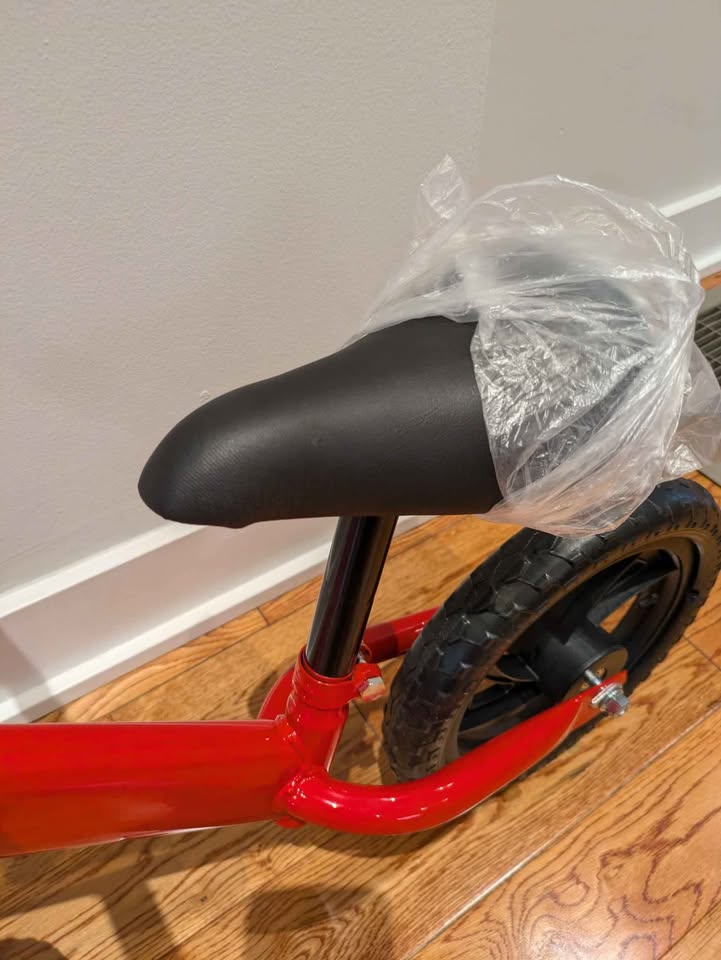 Toddler balance bike brand new - photo 4