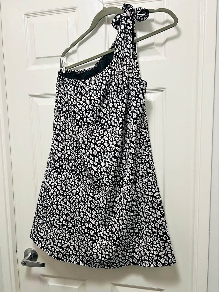 Womens dress/ L size women’s animal print dress