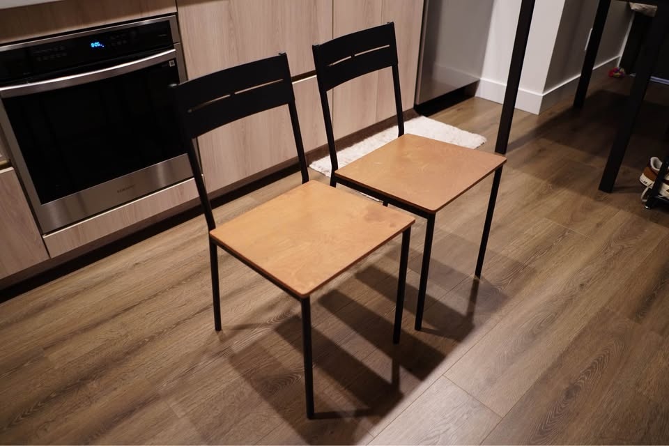 Small apartment dining table with 4 chairs - photo 5