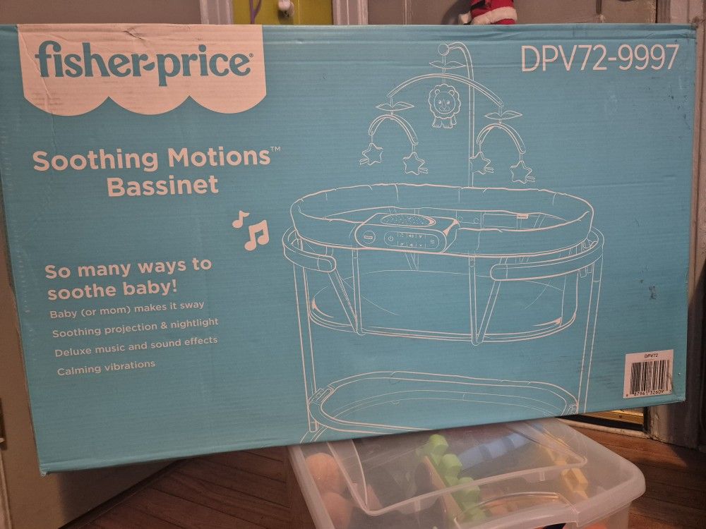 Fisher Price Baby Bassinet - photo 3