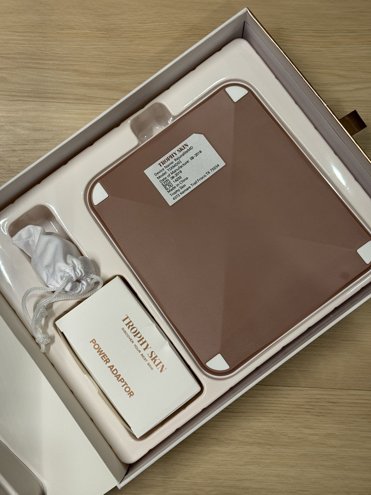 Trophy Skin RejuvaliteMD Anti-Aging Light - photo 3