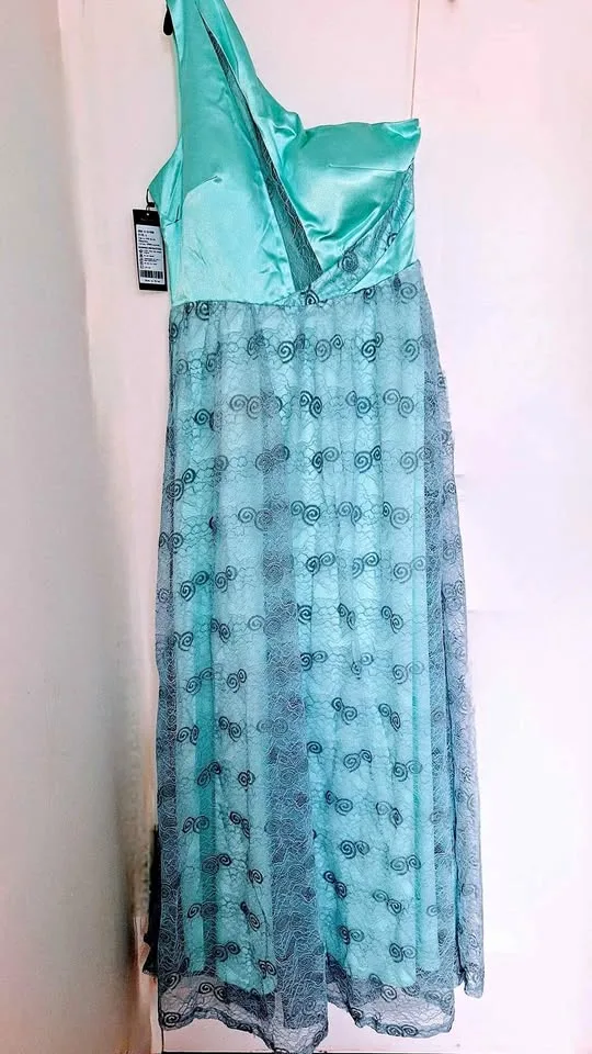 Long dress, Size L, BNWT thumbnail