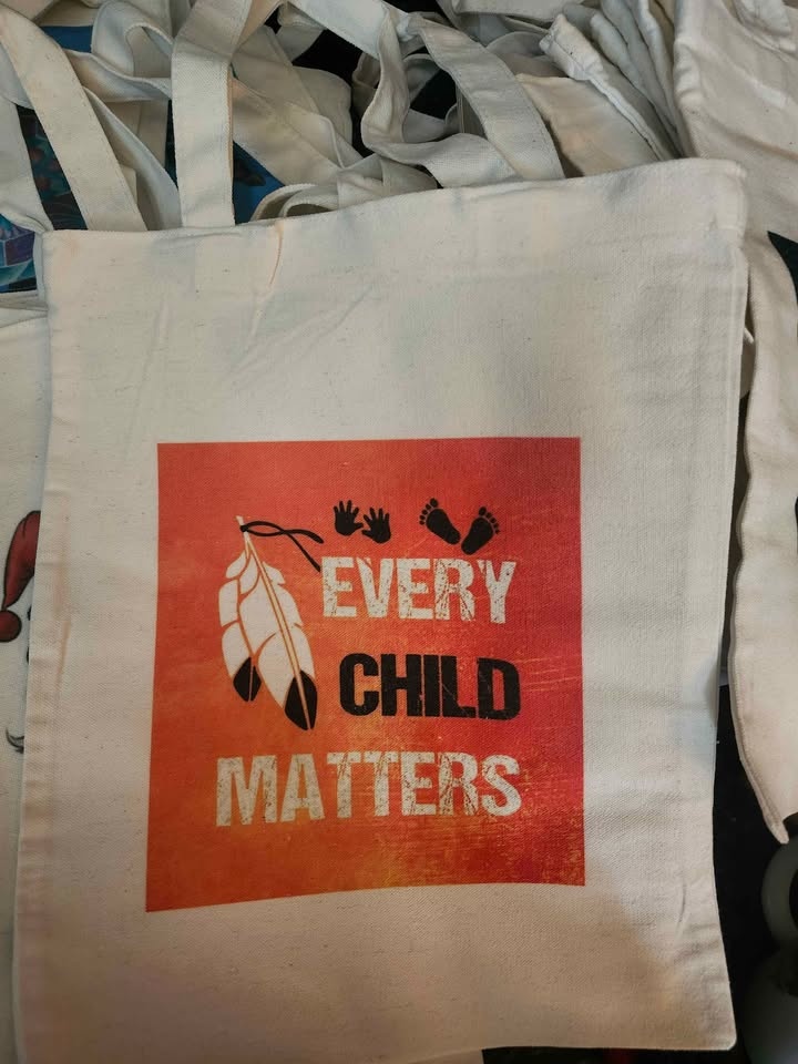 🧡🧡🧡 Every Child Matters Gift Basket 🧡🧡🧡 - photo 3