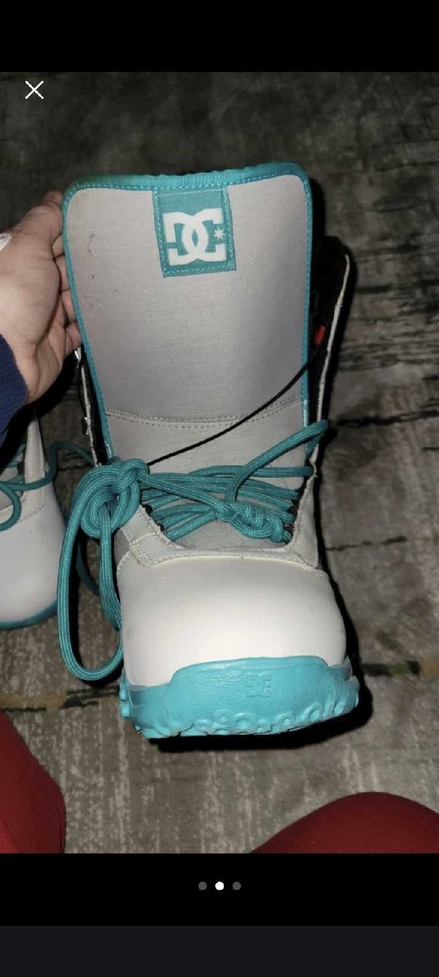 DC WOMENS SNOWBOARD BOOTS- US 8.5/ UK 6.5. Best offer! - photo 2
