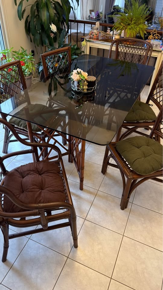 Rattan and bamboo vintage dining table (6 chairs) - photo 3