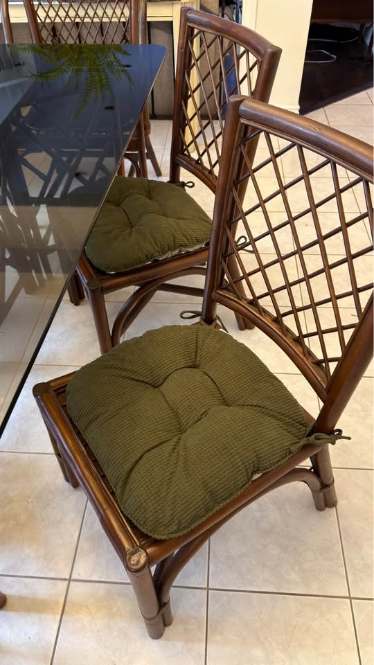 Rattan and bamboo vintage dining table (6 chairs) - photo 5