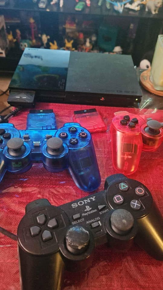 PS2 Slim Vintage $180 or obo, or Trade what your Best Trade?! Th - photo 4